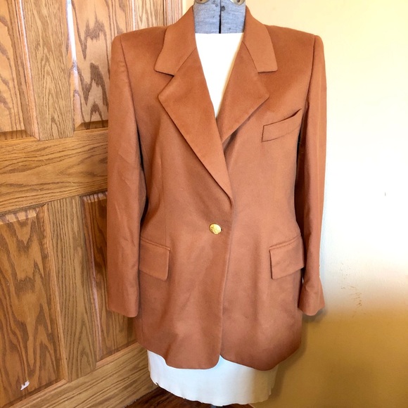 Escada Jackets & Blazers - ESCADA cashmere & new wool blazer